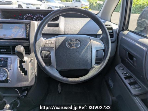 Used 2009 AT toyota noah ZRR70G Image[21]