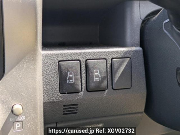 Used 2009 AT toyota noah ZRR70G Image[24]