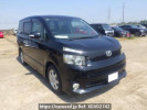 Toyota Voxy ZRR70W