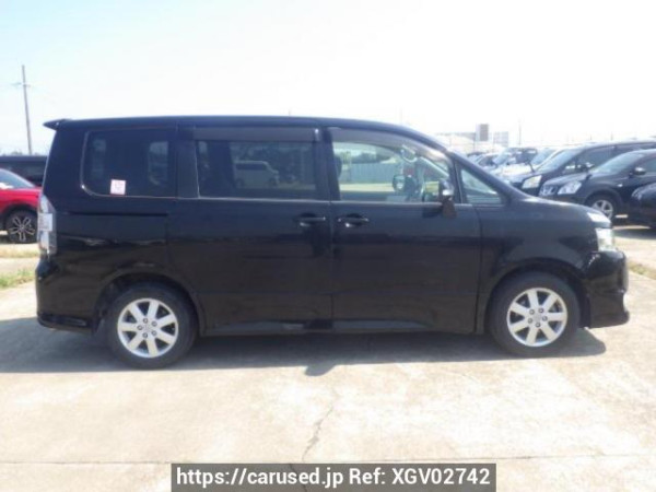 Used 2007 AT toyota voxy ZRR70W Image[7]