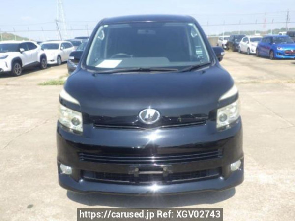 Used 2009 AT toyota voxy ZRR70W Image[1]