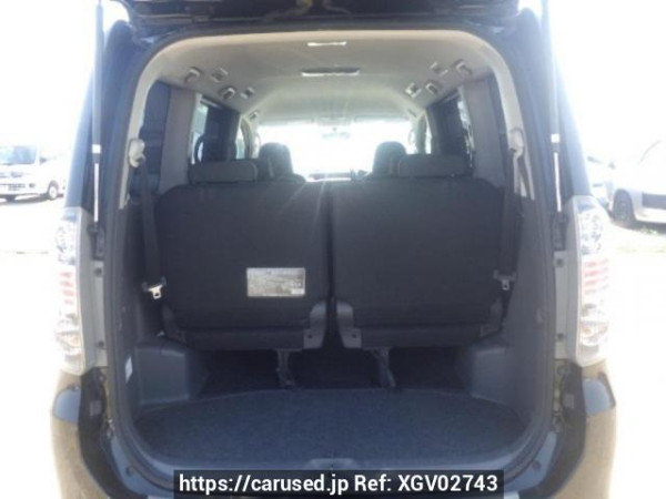 Used 2009 AT toyota voxy ZRR70W Image[8]