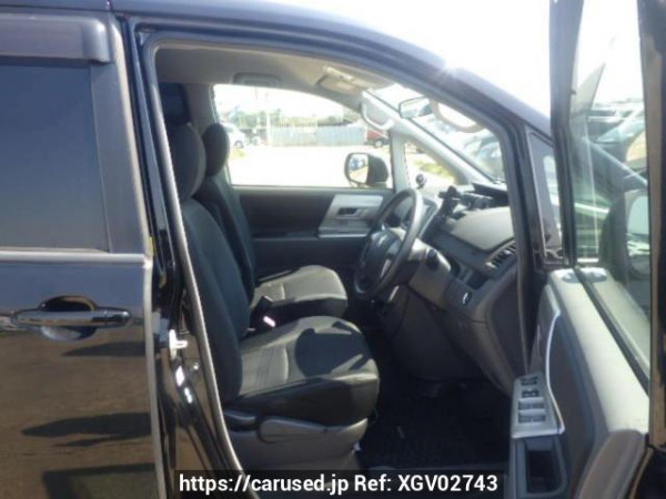 Used 2009 AT toyota voxy ZRR70W Image[11]