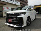 Toyota Vellfire TAHA45W