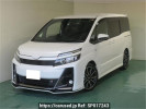 Toyota Voxy ZRR80W