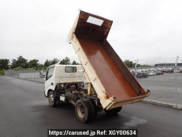 Used 2004 MT toyota dyna-truck XZU321D Image[1]