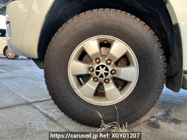 Used 2004 AT toyota hilux-surf RZN210W Image[31]