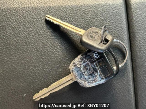 Used 2004 AT toyota hilux-surf RZN210W Image[42]