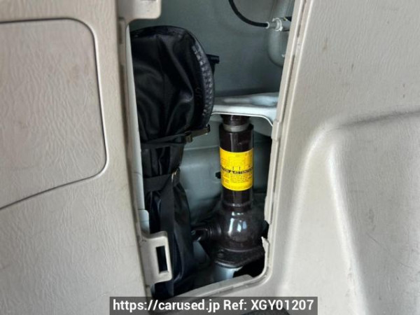 Used 2004 AT toyota hilux-surf RZN210W Image[43]