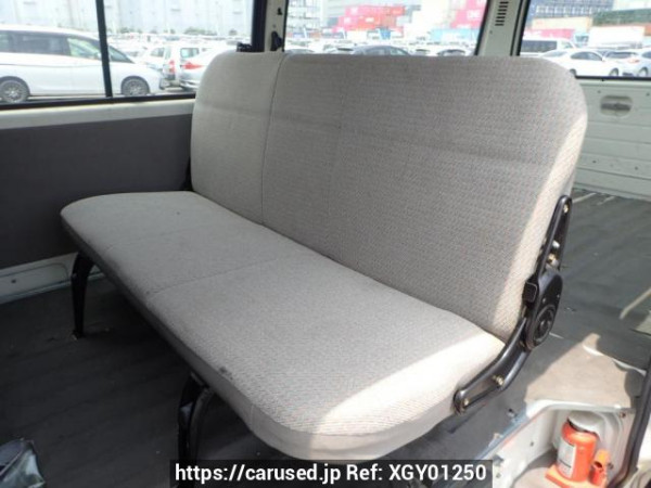 Used 2003 MT toyota dyna-route-van BU306V Image[12]