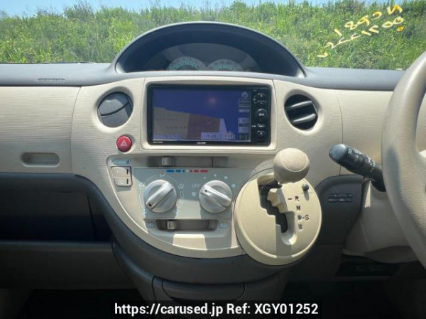 Used 2004 AT toyota sienta NCP81G Image[23]