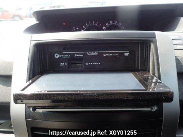 Used 2009 AT toyota voxy ZRR70W Image[20]