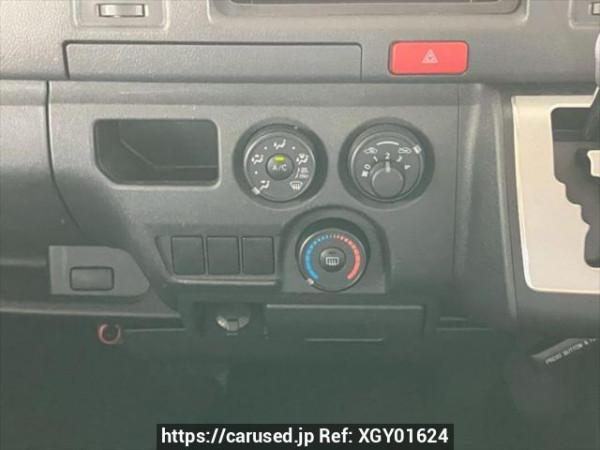Used 2016 AT toyota regiusace-van KDH201V Image[22]