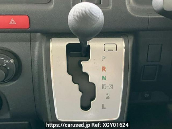 Used 2016 AT toyota regiusace-van KDH201V Image[23]