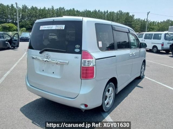 Used 2007 AT toyota noah ZRR70G Image[6]