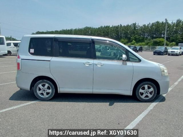 Used 2007 AT toyota noah ZRR70G Image[7]