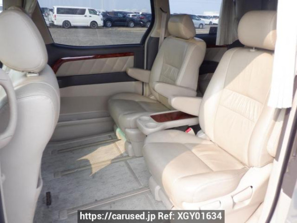 Used 2004 AT toyota alphard MNH10W Image[16]