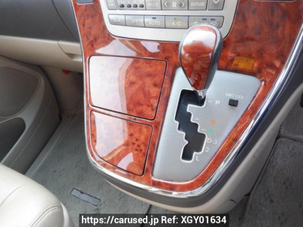 Used 2004 AT toyota alphard MNH10W Image[25]