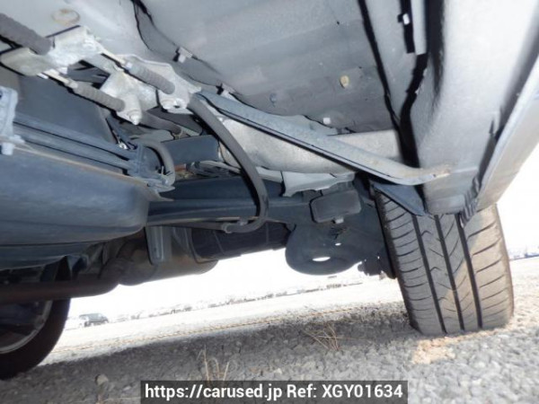 Used 2004 AT toyota alphard MNH10W Image[37]