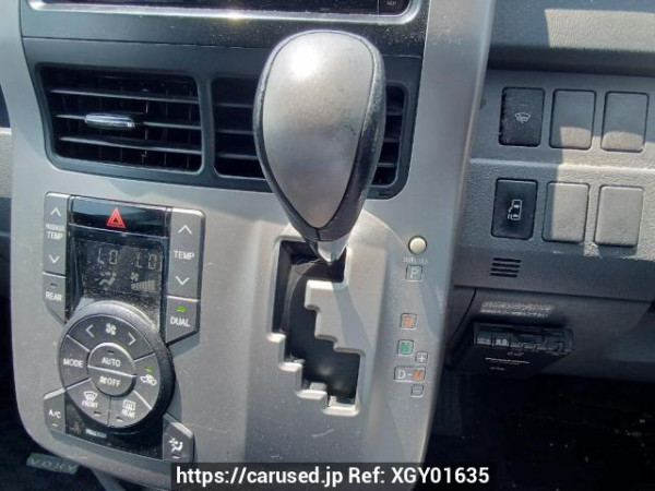 Used 2008 AT toyota voxy ZRR70W Image[25]