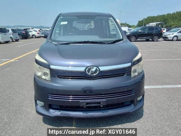 Used 2007 AT toyota voxy ZRR70W Image[1]