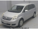 Toyota Isis ZGM15G