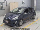 Toyota Aqua NHP10