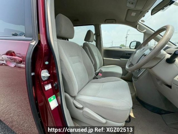 Used 2008 AT toyota noah ZRR70G Image[12]