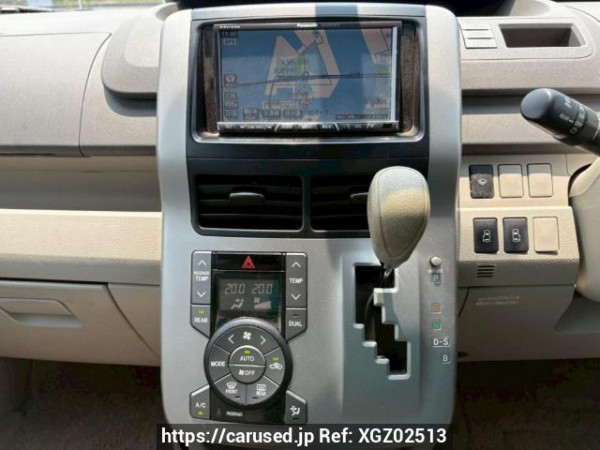 Used 2008 AT toyota noah ZRR70G Image[20]