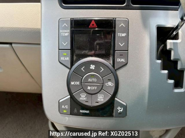 Used 2008 AT toyota noah ZRR70G Image[21]