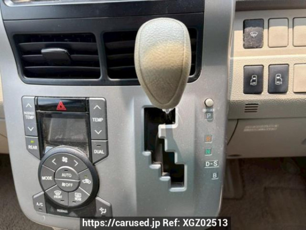 Used 2008 AT toyota noah ZRR70G Image[24]