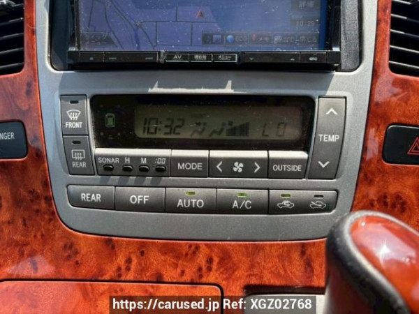 Used 2004 AT toyota alphard ANH10W Image[26]