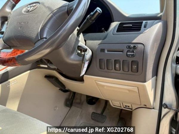 Used 2004 AT toyota alphard ANH10W Image[29]