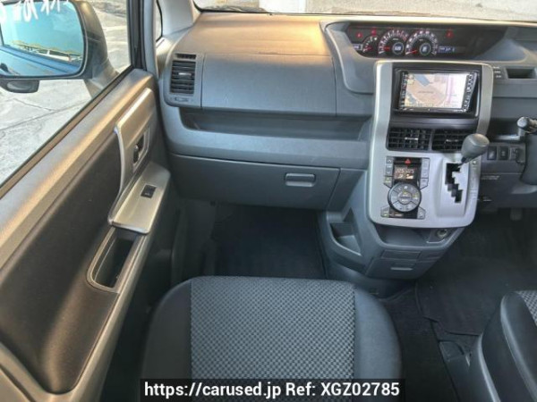 Used 2008 AT toyota noah ZRR70W Image[20]