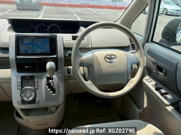 Used 2008 AT toyota noah ZRR70G Image[21]