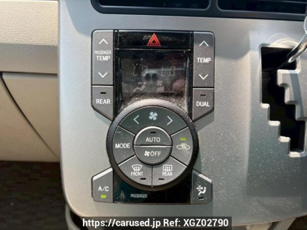 Used 2008 AT toyota noah ZRR70G Image[27]