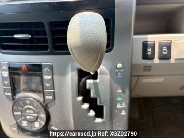 Used 2008 AT toyota noah ZRR70G Image[28]