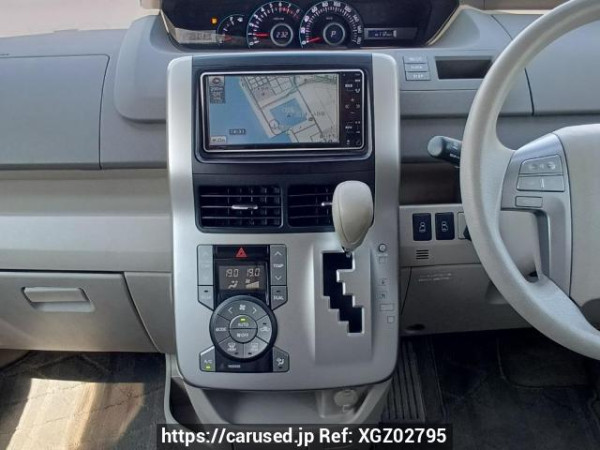 Used 2009 AT toyota noah ZRR70G Image[24]
