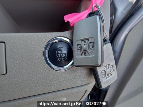 Used 2009 AT toyota noah ZRR70G Image[29]