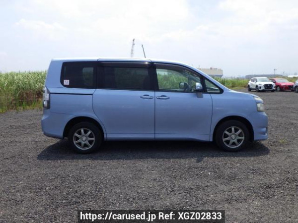 Used 2007 AT toyota voxy ZRR75G Image[7]