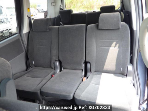 Used 2007 AT toyota voxy ZRR75G Image[25]