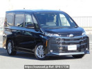 Toyota Noah MZRA90W