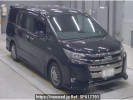 Toyota Noah ZWR80W