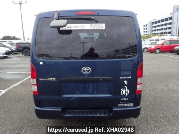 Used 2007 MT toyota regiusace-van KDH205V Image[4]