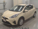 Toyota Aqua NHP10H
