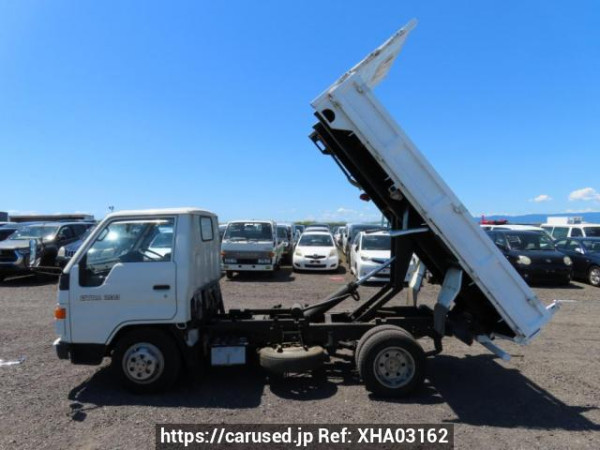 Used 1995 MT toyota dyna-truck BU66D Image[3]
