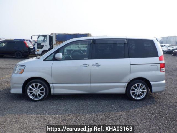Used 2005 AT toyota noah AZR60G Image[3]