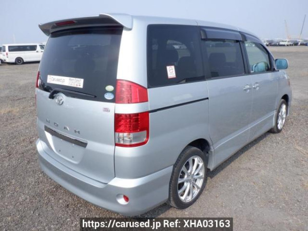 Used 2005 AT toyota noah AZR60G Image[6]