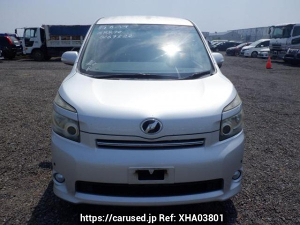 Used 2008 AT toyota voxy ZRR70G Image[1]
