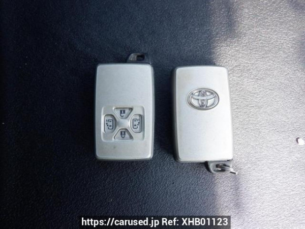 Used 2009 AT toyota voxy ZRR70G Image[26]